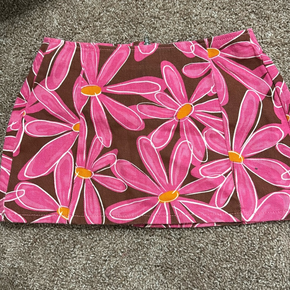Pink mini skirt